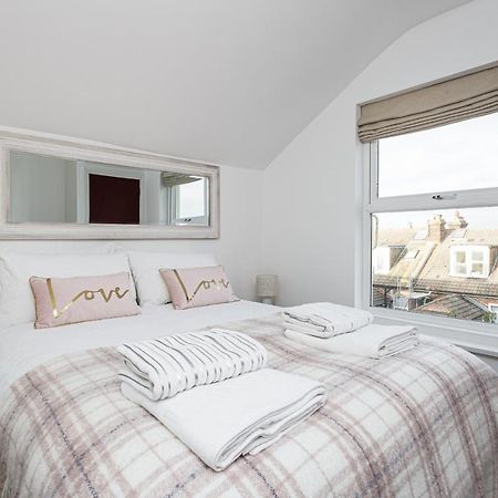 Luxury Granada Apartments - 1 & 2 Bed Flats W Free Parking Perfect For Contractors, Students Near The Beach Portsmouth Esterno foto