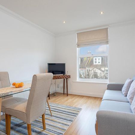 Luxury Granada Apartments - 1 & 2 Bed Flats W Free Parking Perfect For Contractors, Students Near The Beach Portsmouth Esterno foto