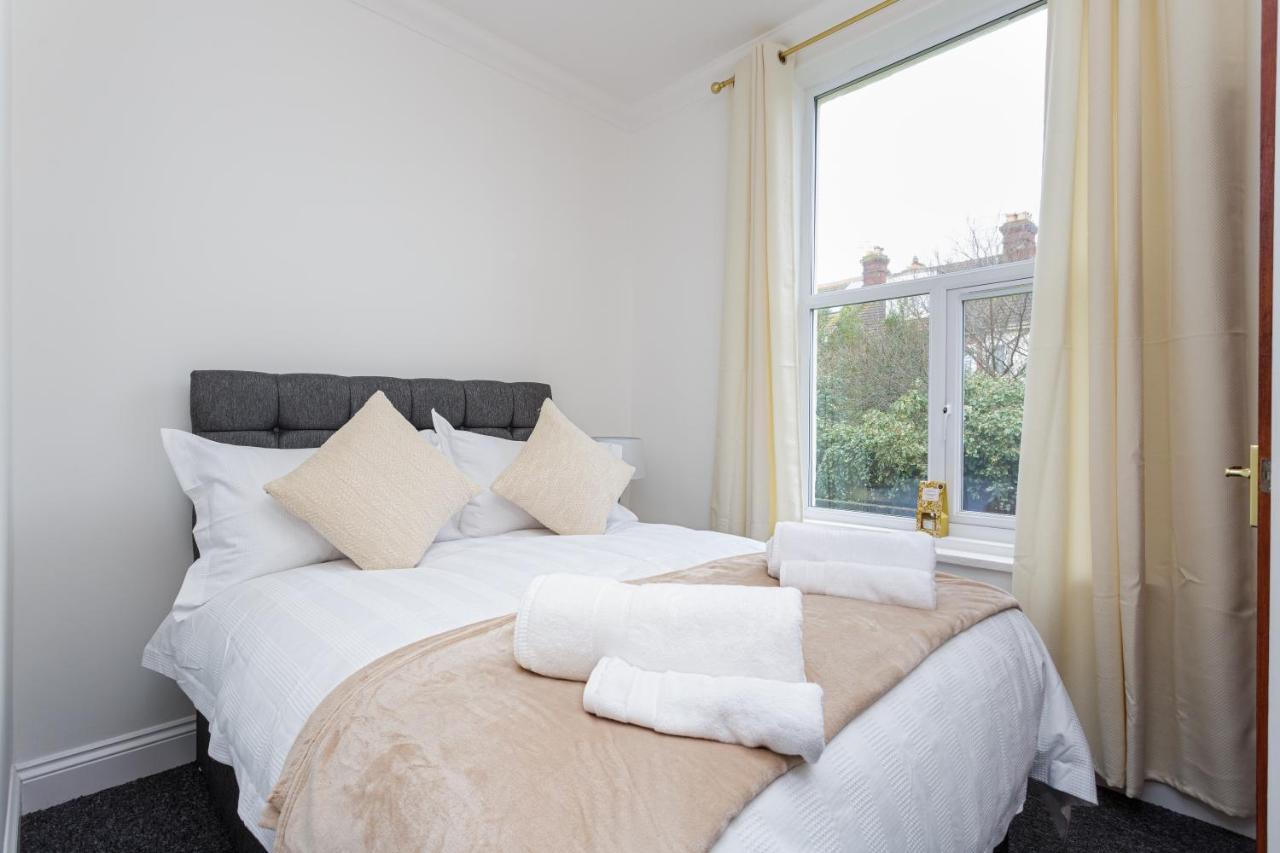 Luxury Granada Apartments - 1 & 2 Bed Flats W Free Parking Perfect For Contractors, Students Near The Beach Portsmouth Camera foto