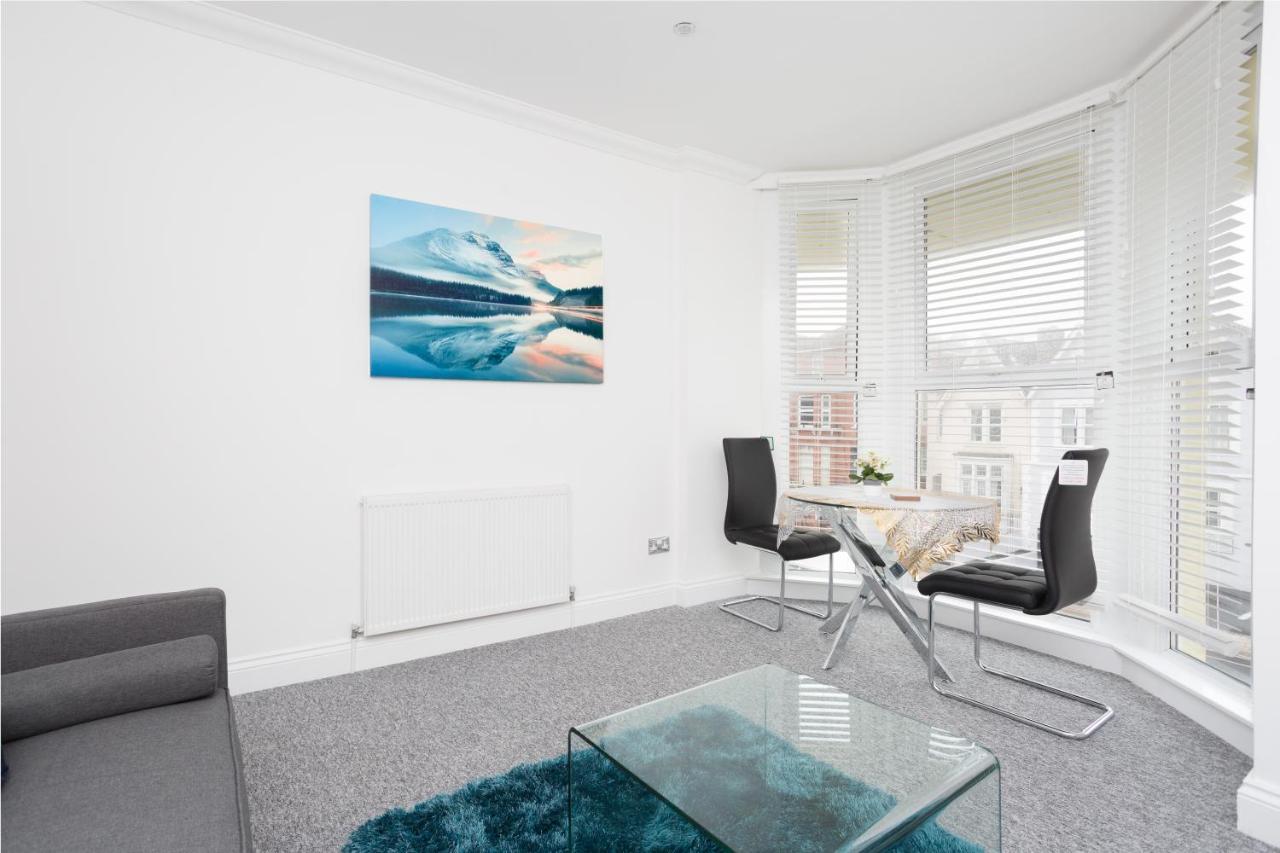 Luxury Granada Apartments - 1 & 2 Bed Flats W Free Parking Perfect For Contractors, Students Near The Beach Portsmouth Camera foto