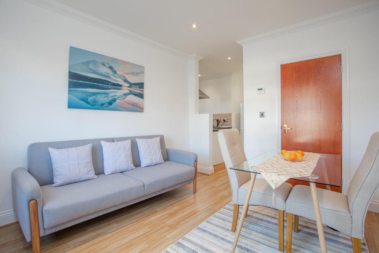 Luxury Granada Apartments - 1 & 2 Bed Flats W Free Parking Perfect For Contractors, Students Near The Beach Portsmouth Esterno foto